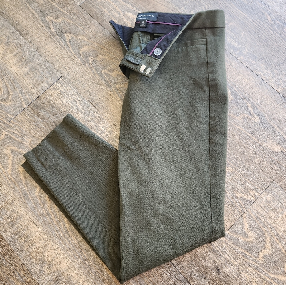 Cropped Pants